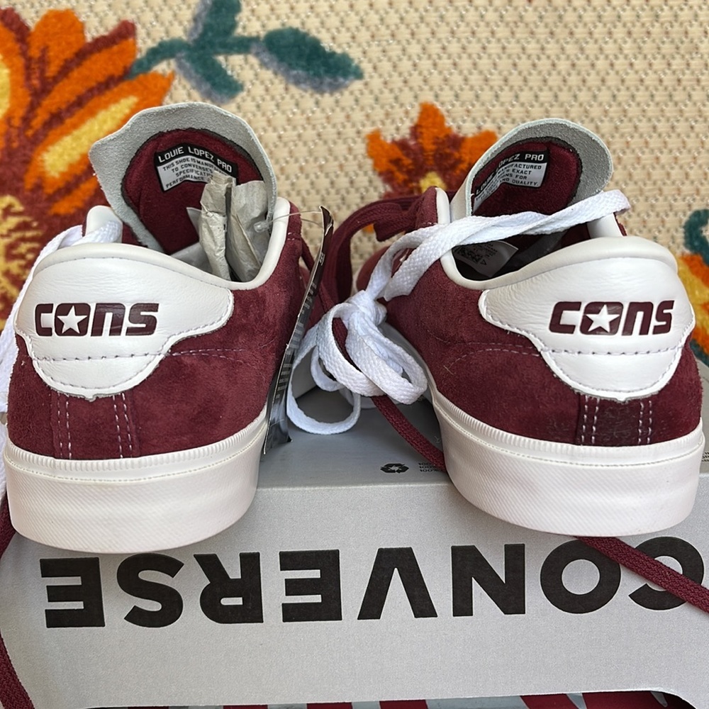 Converse 171329C
LOUIE LOPEZ PRO OX
DEEP BORDEAUX/WHITE/WHITE
WMNS sneakers - Picture 14 of 16